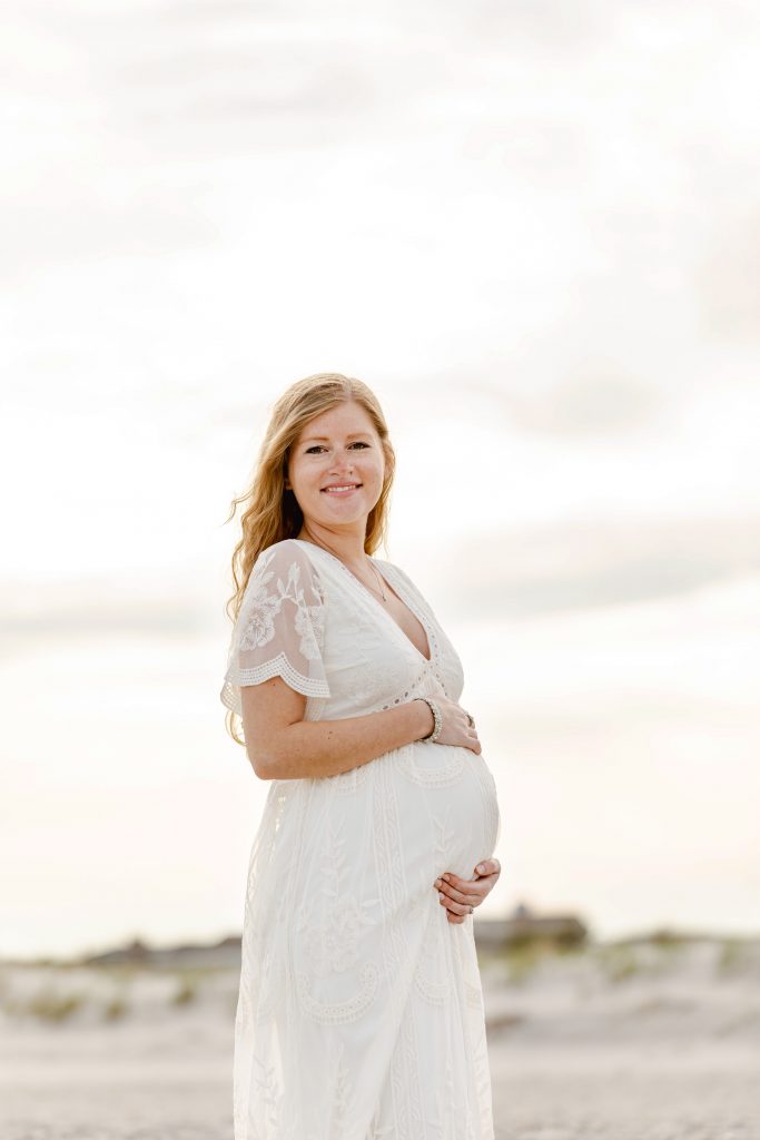 maternity session in avalon