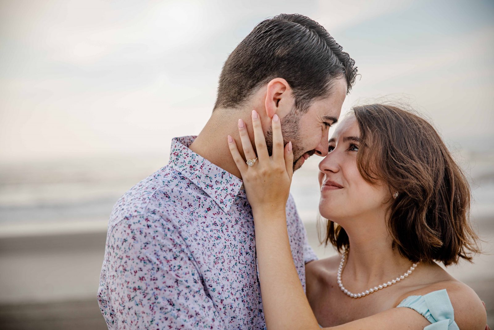 engaged couple in Atlantic city