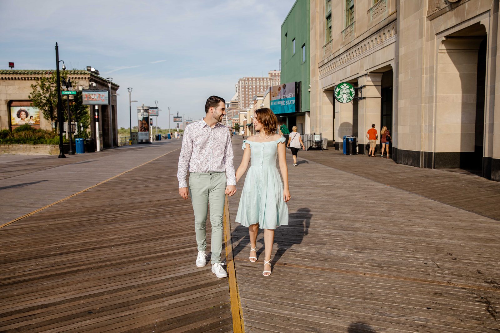 couple on Atlantic city boardwalk