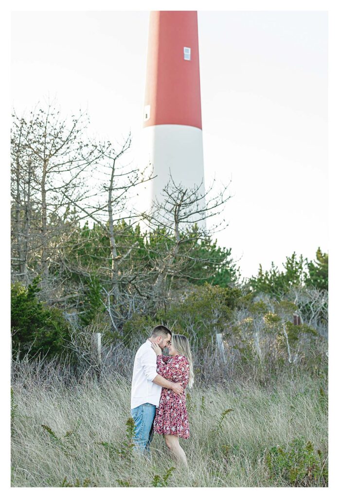 engaged couple at Barnegat state park