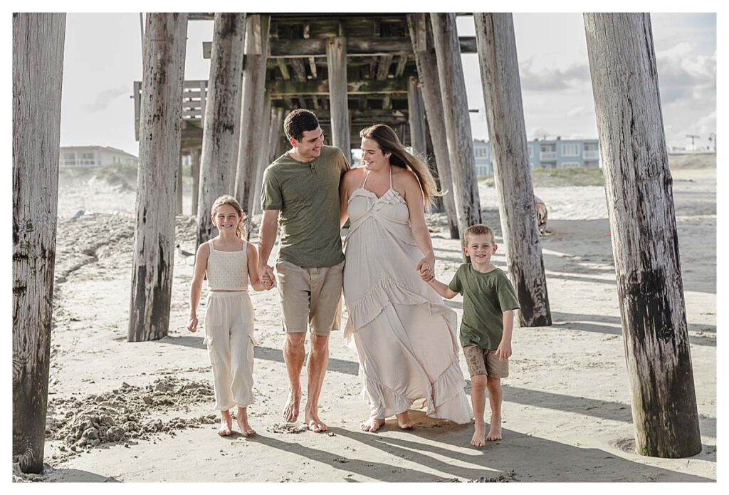 South Jersey Beach session. Family session on the beaches of the Jersey shore.