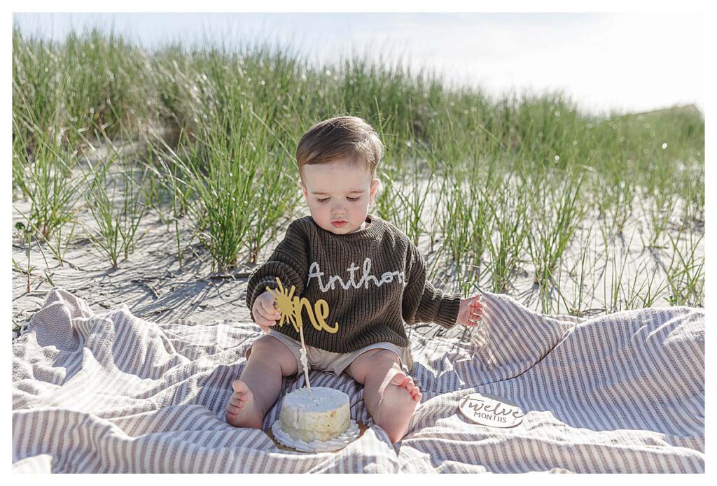 one year old celebration on the beach in wild wood.